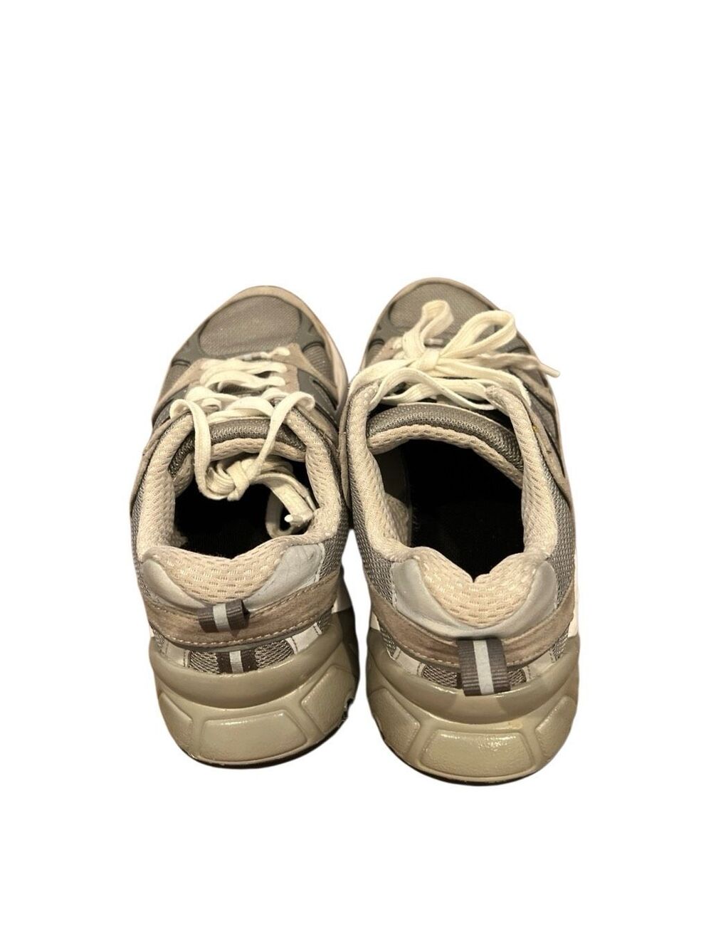 H & M Gray Sneakers Sz.7